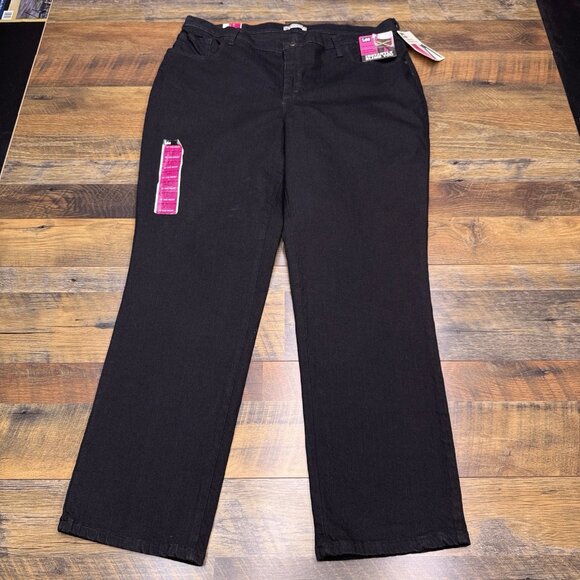 Lee Classic Fit Straight Leg Jeans 24W Black Slimming Stretch New - Picture 1 of 14
